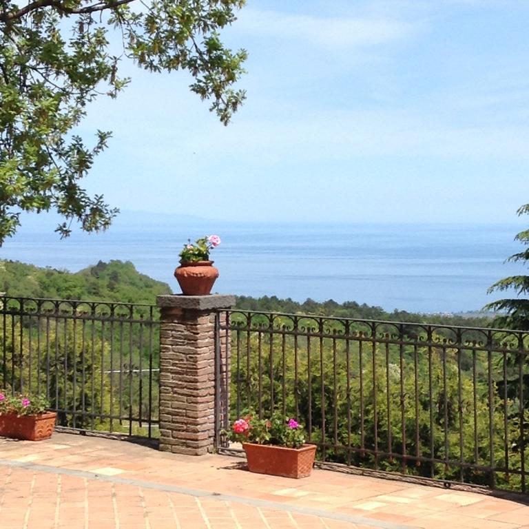 Feudo Algerazzi Villa Zafferana Etnea Exterior foto